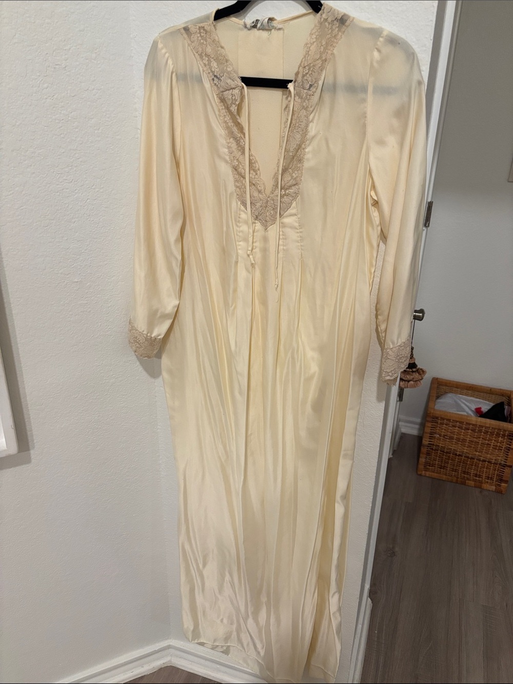 Vintage nightgown